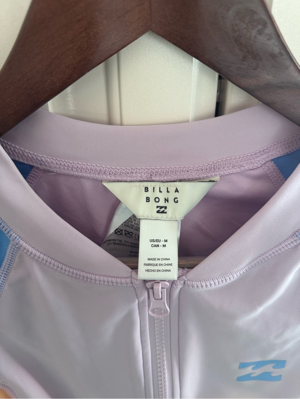 Billabong Colorblock Long Sleeve Rash Guard - Swim Suit - Picture 3 of 4